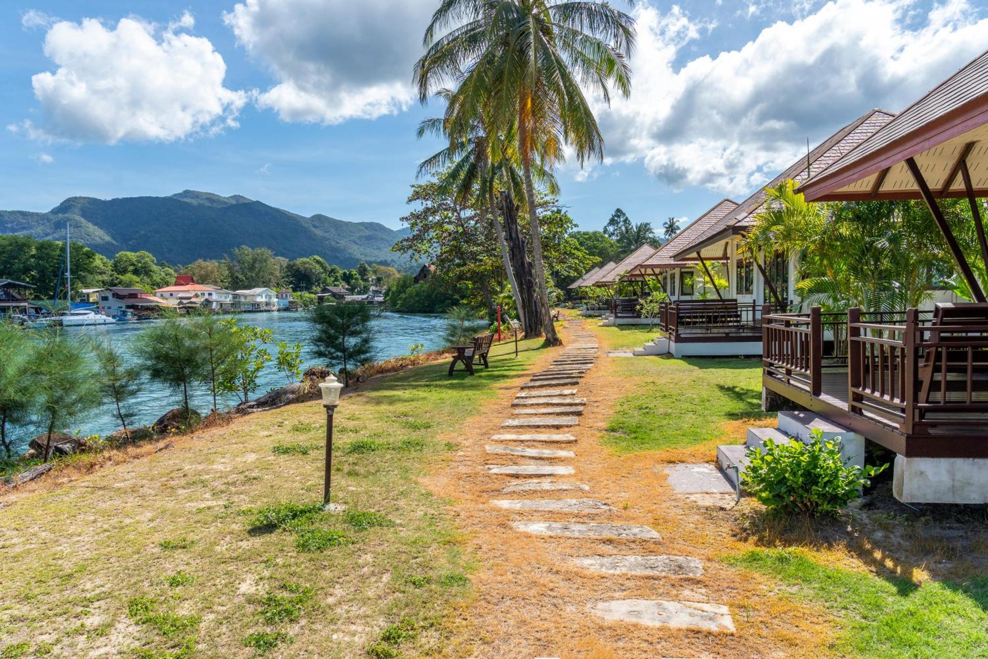 Koh Chang Longstay Resort Exterior photo